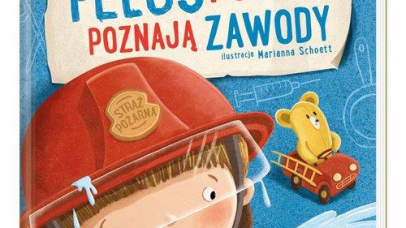 Okładka książki Feluś i Gucio poznają zawody, na której widać chłopca Strażaka.