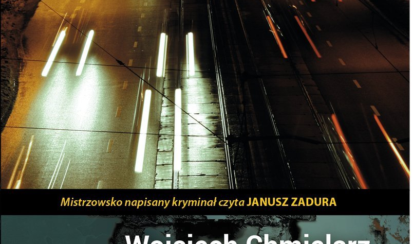 Zdjęcie oświetlonej ulicy nocą