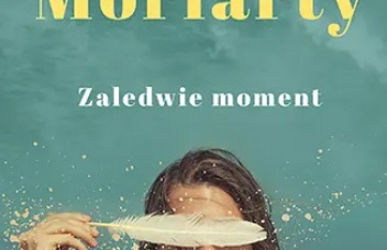 Kobieta z piórkiem